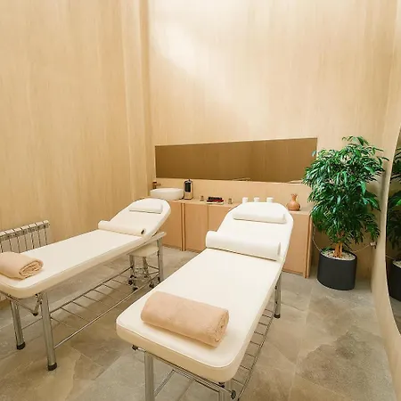 Alezzi Odyssey Aparthotel Apartament